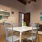 Housemilia Casaprofessa