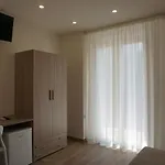 Azzisa Holidays Suite