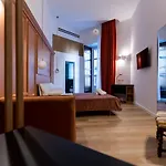 Vespri Luxury Rooms & Suites