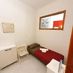 Ballaro\' Market Apartment 3