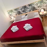 Alina Guest House