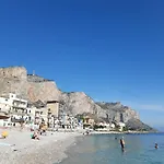 L\'Arco Sul Mare