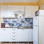 Piazza Pretoria & Quattro Canti Roomy Flats With Balconies