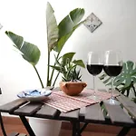 Kanat Apartment