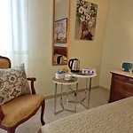 Lorenzo Guest Suite With Free Private Parking-- Cantieri Culturali
