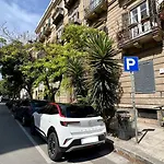 Intero Appartamento In Centro Citta Via Liberta-Piazza Croci-Teatri Politeama E Massimo