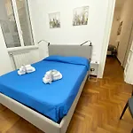 Kamaffari Central Apartment