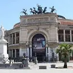 A Casa Di Flo\'