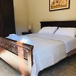 Toto Apartment