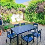 Villa Sifra
