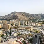Medea Suite Panoramic