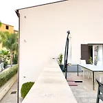 Merlo Holiday Room