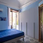Corner Rome 433