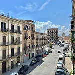 Casa Esteru -Centro Storico Di Palermo-