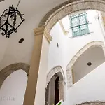 Foresteria Della Cattedrale By Domusicily