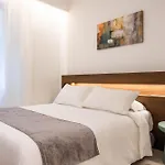 Nora\'S Suites