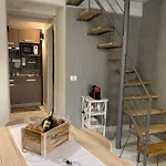 Vicolo Carini Home