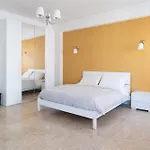 Papillon Bnb