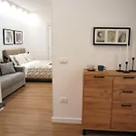 Rosato Suites 1 - Appartamento Moderno E Confortevole Con Spazio Esterno Tra Mondello E Il Centro Storico