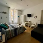 D\'Aragona Guest House
