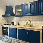 Vito\'S Holiday House