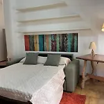 Bellammari Holiday House