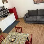 \'Ni Mia