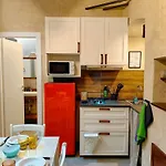 Basso 61, Urban Oasis With Mini Pool And Courtyard