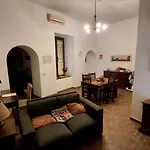 David House Alla Vucciria