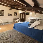 Adenzia Suite