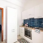 Addaura Seaview Apartment By Wonderful Italy