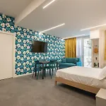 Parisi Homes By Wonderful Italy