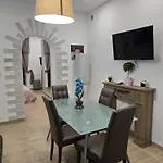 Claudio House