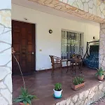 Casa In Giardino A Pochi Passi Dal Mare
