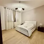 Infinity Home