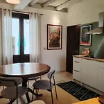 Biscottari