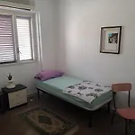 Thrifty, Quiet, Authentic Apartment With 2 Comfortable Single Beds