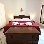 Triskeleshome