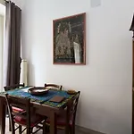 Maqueda Apartments