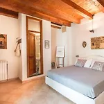 Nice Apartment In Palazzo Vatticani