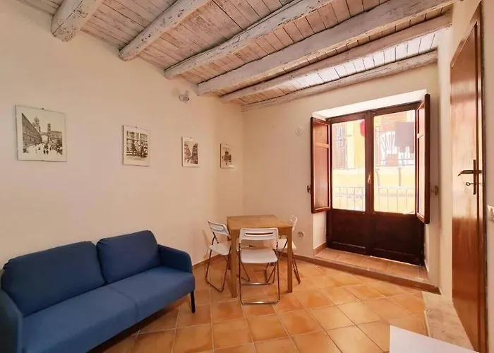 Massimo Theater - City Center Whole Apartment