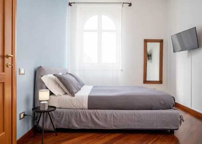 The Door Apartment