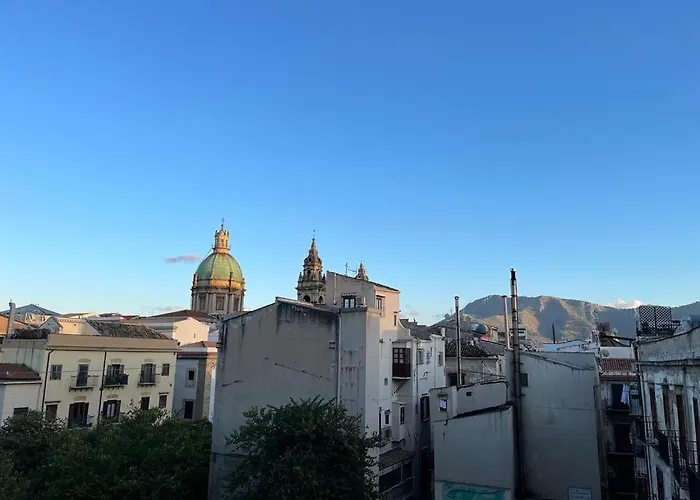 La Dimora Di Cavour Exclusive View