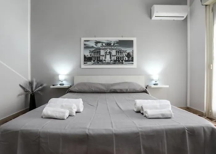 Medea Suite Panoramic