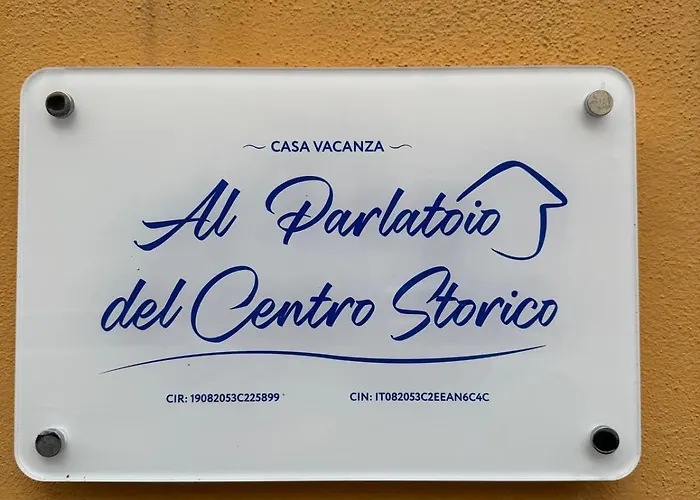 Al Parlatoio Del Centro Storico