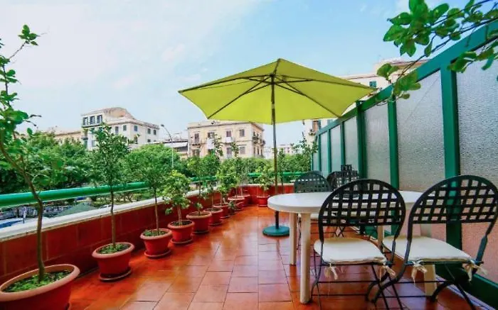 City Center Apartment With Terrace