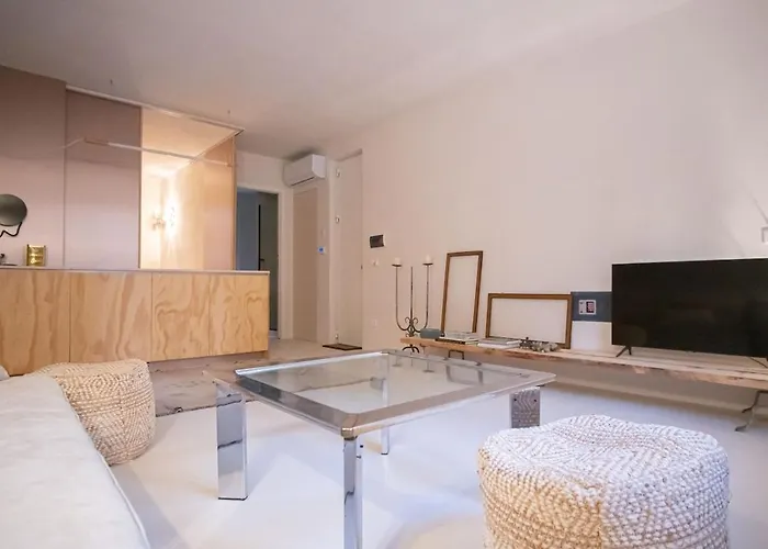 Boutique Studio At Politeama