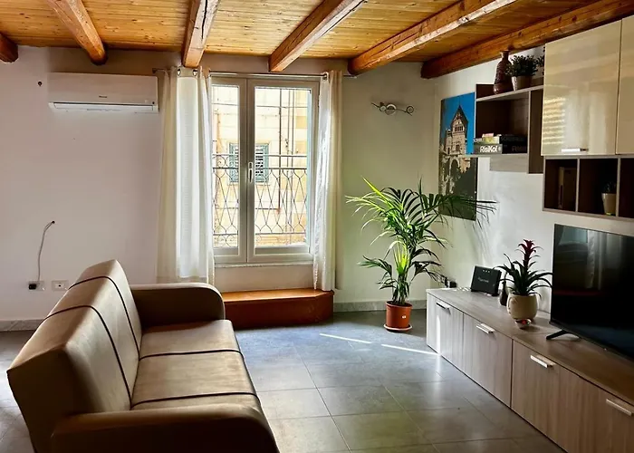 Casa Whitaker