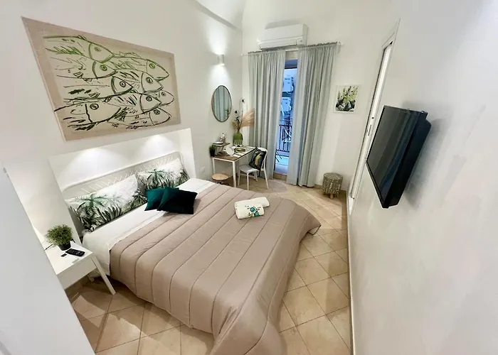 Cala Dei Sogni - Historic Center - Cala - Corso Vittorio