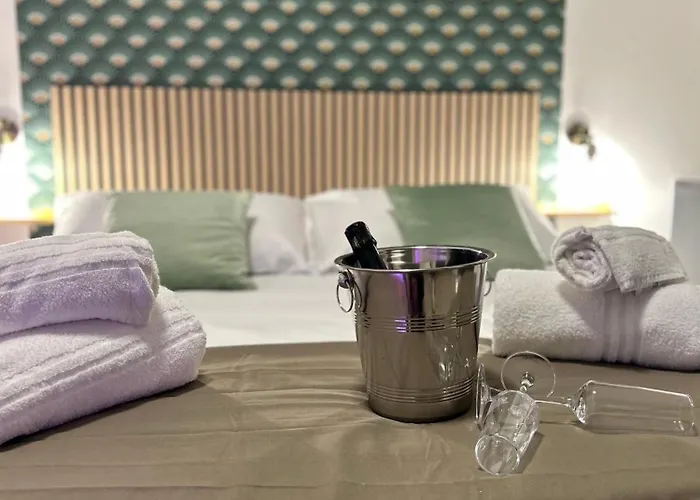 Florio Rooms